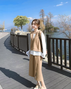 White Long-Sleeve Top / Vest / Skirt QAZ0002