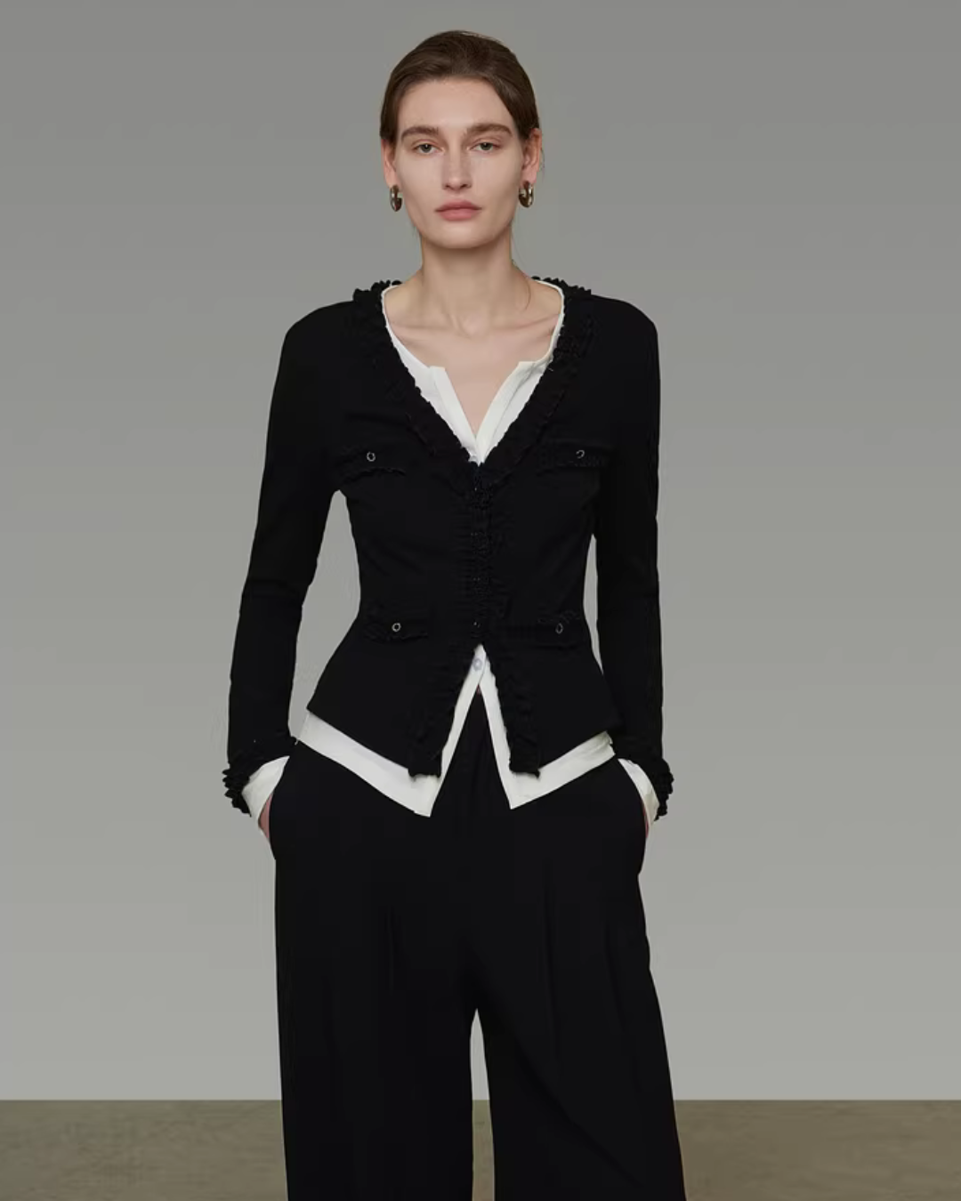 Slim Fit Long-Sleeve Top UNS0046