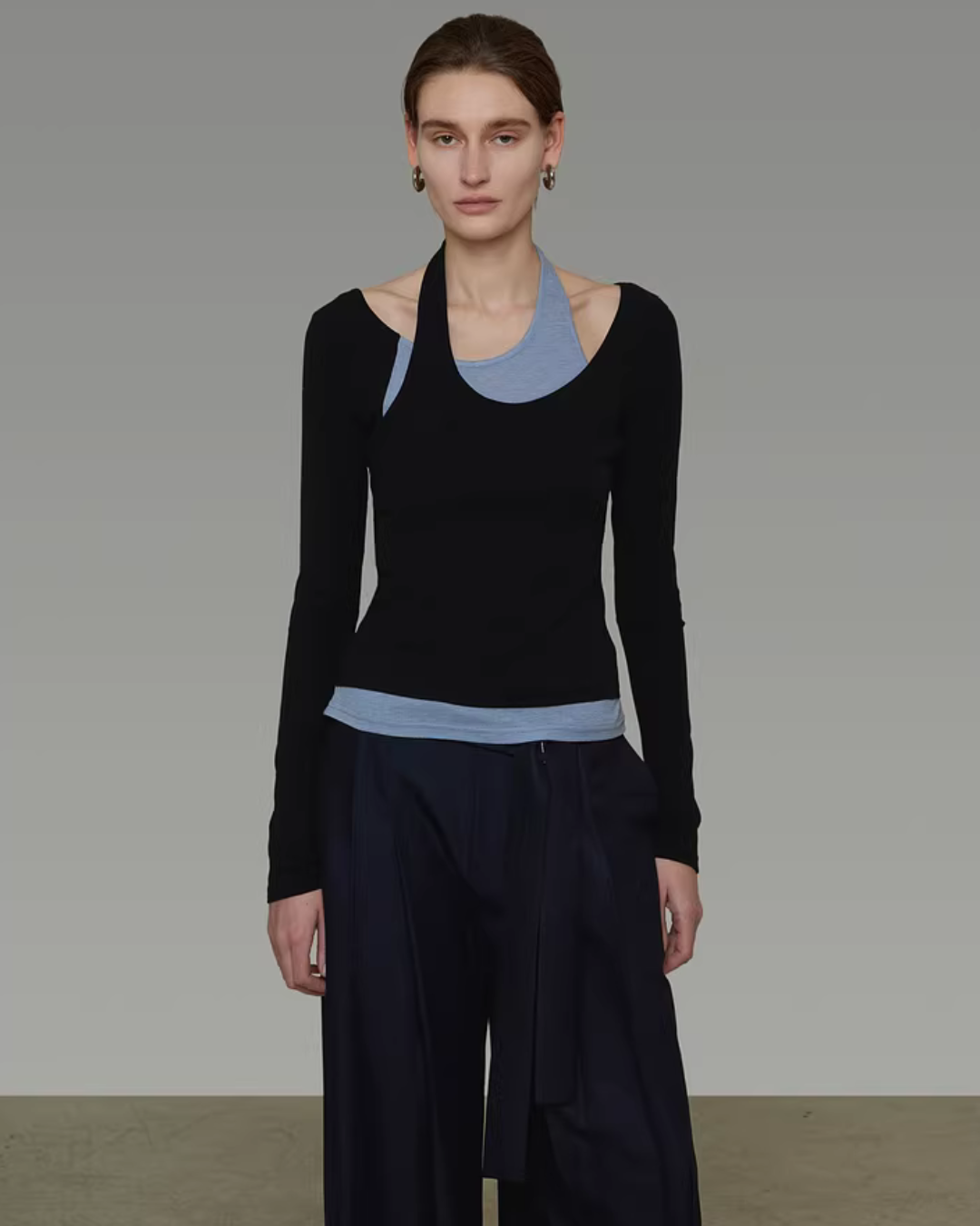 Halter Slim Fit Top UNS0047