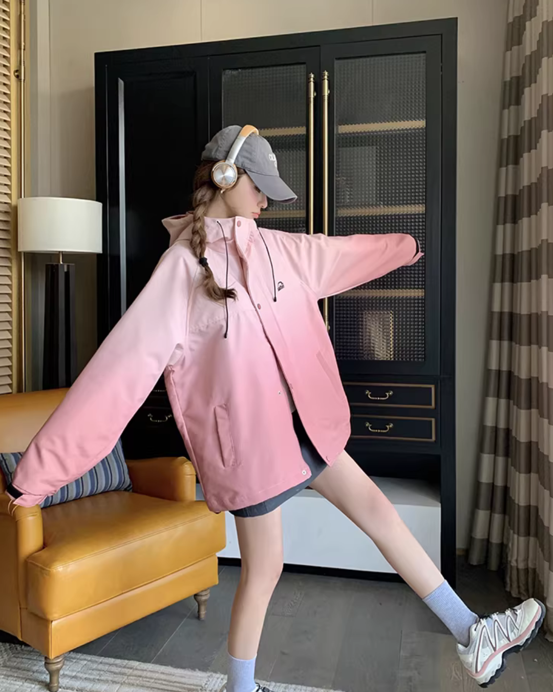 Pink Gradient Windbreaker QAZ0022