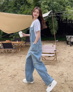 White Short-Sleeve T-Shirt / Denim Overalls QAZ0092