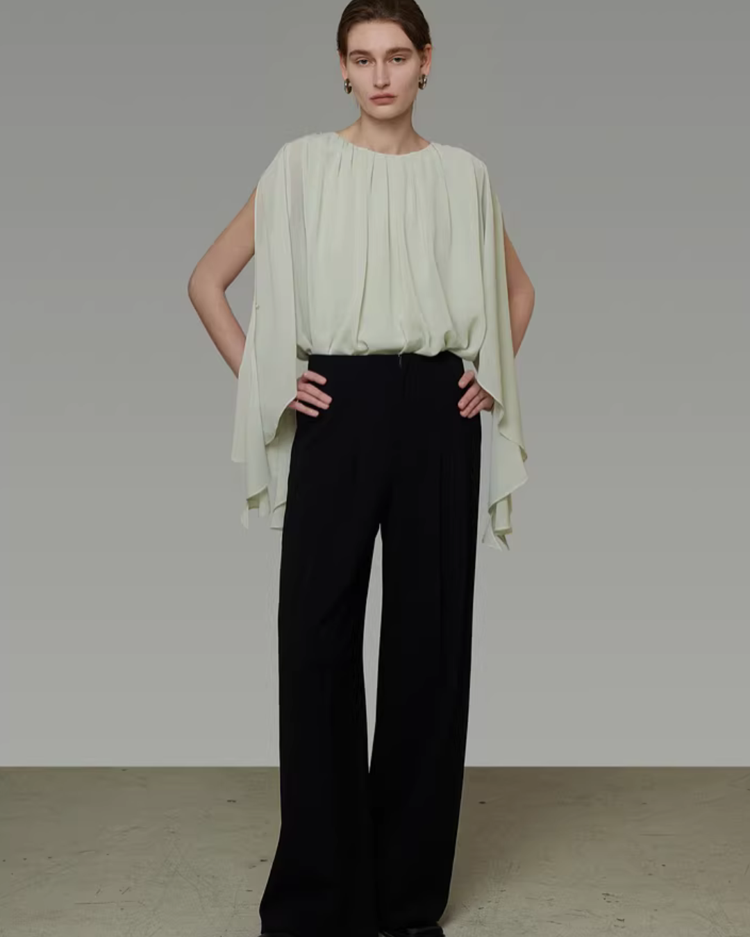 Irregular Off-Shoulder Blouse UNS0050