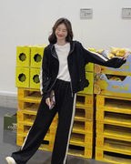 Side Line Zip-Up Hoodie / Long Pants QAZ0035