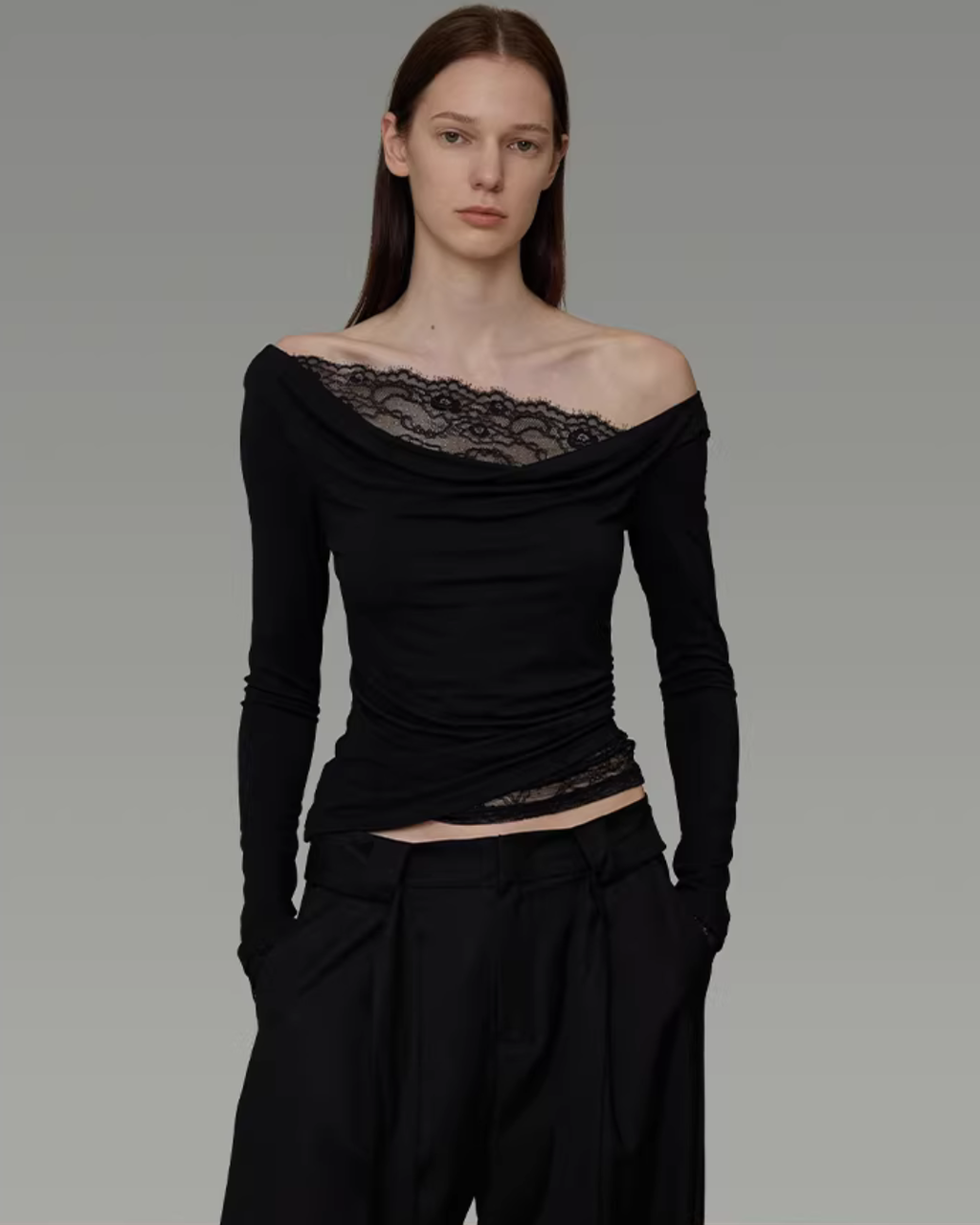 Off-Shoulder Knit Top UNS0018