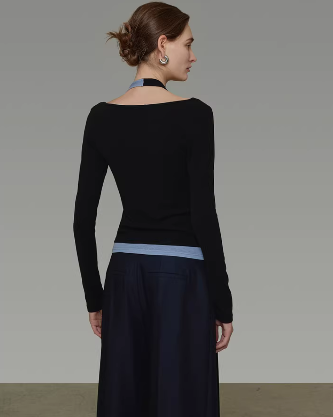 Halter Slim Fit Top UNS0047