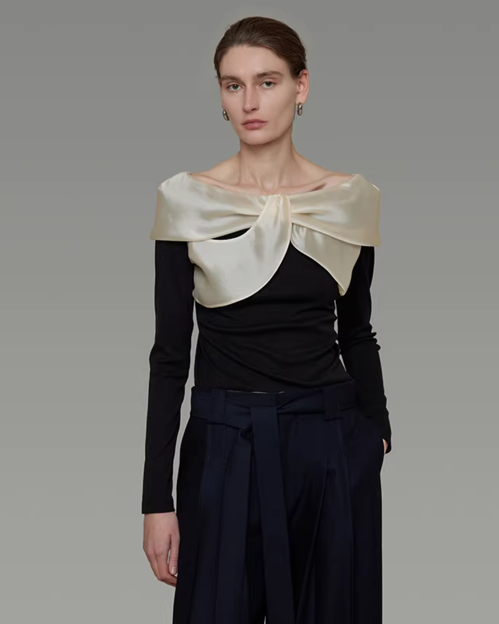 Satin Panel Off-Shoulder Knit UNS0037