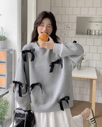Ribbon Design Sweatshirt / White Half Skirt QAZ0037