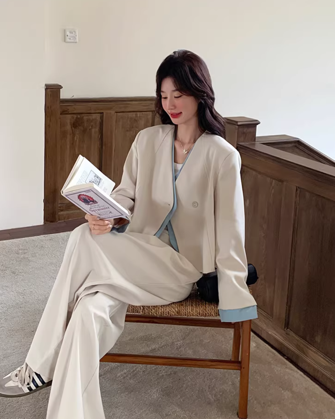 Beige Layered-Style Jacket / Wide-Leg Pants QAZ0010