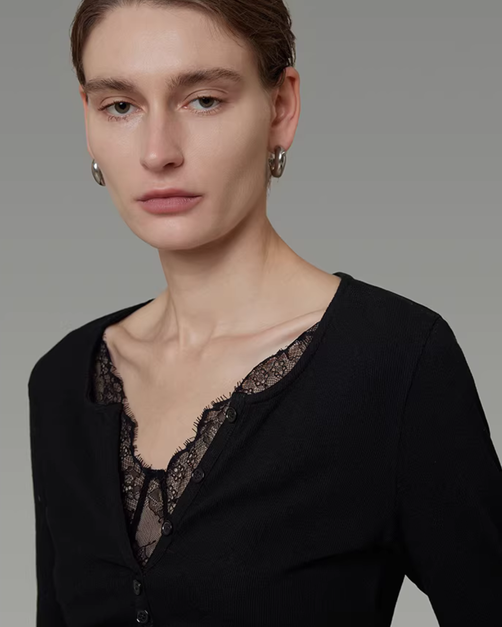 V-Neck Lace Slim Knit UNS0016