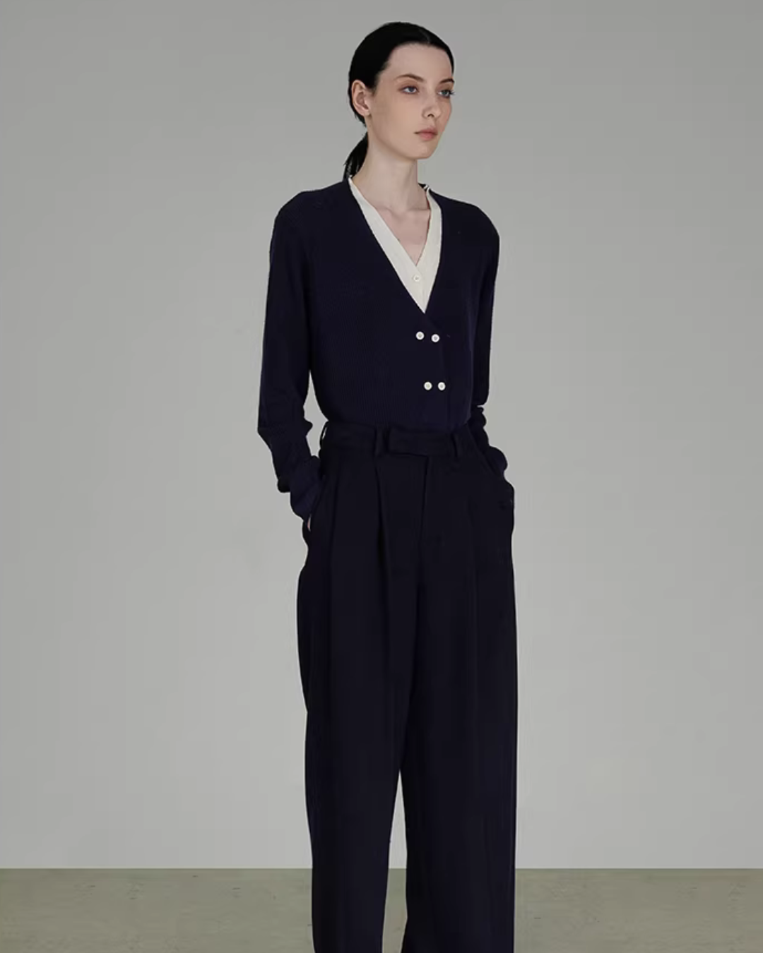 V-Neck Two-Piece Cardigan UNS0036