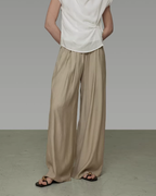 Pleated Wide-Leg Pants UNS0022