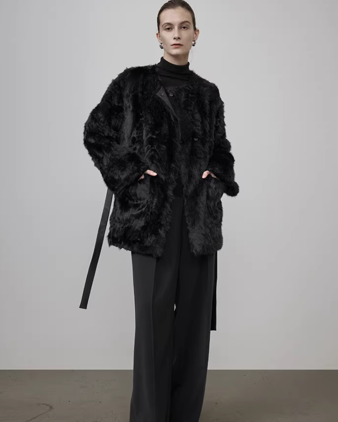 Fur Mid-Length Coat UNS0003