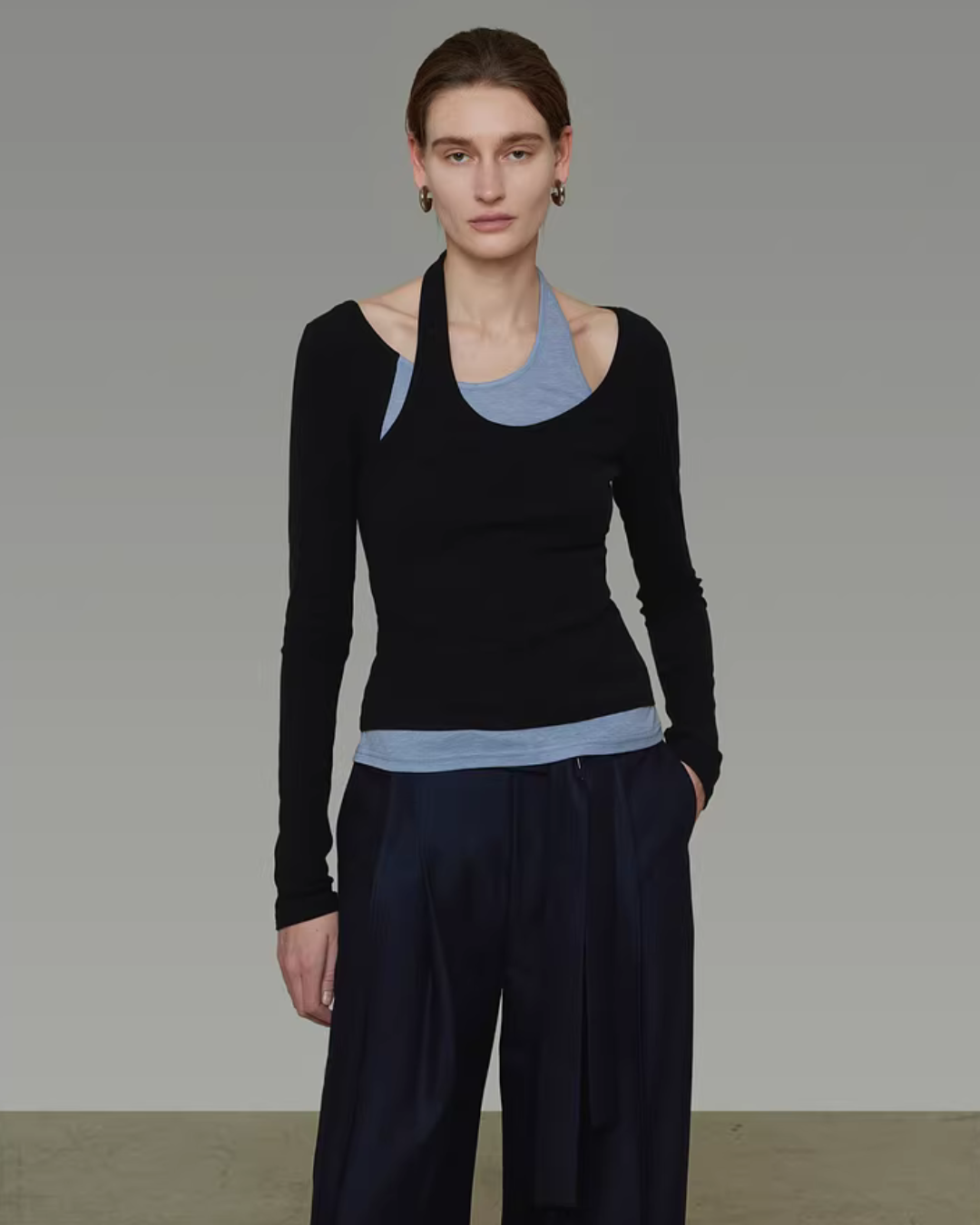 Halter Slim Fit Top UNS0047