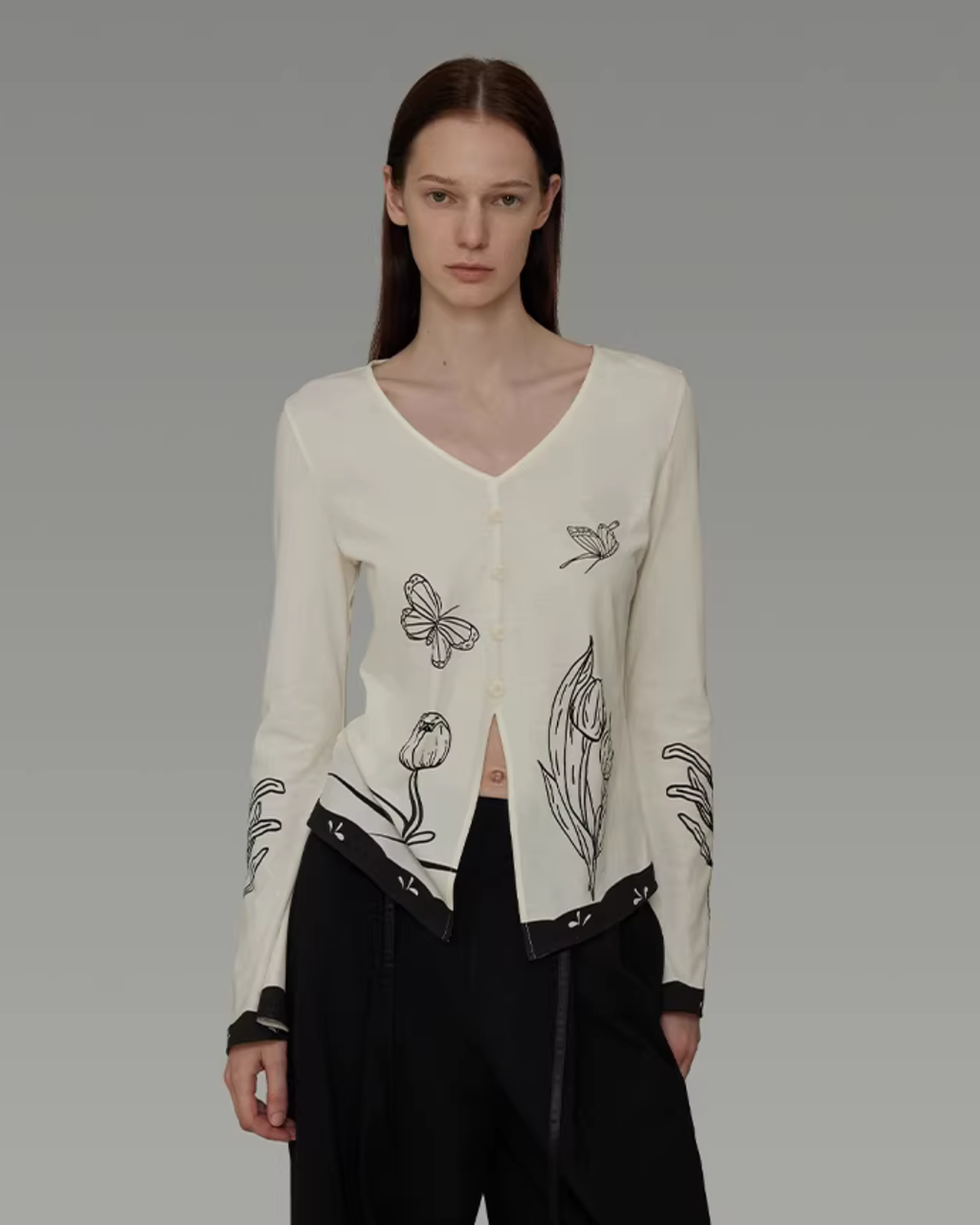 V-Neck Hand-Paint Long Sleeve Top UNS0034