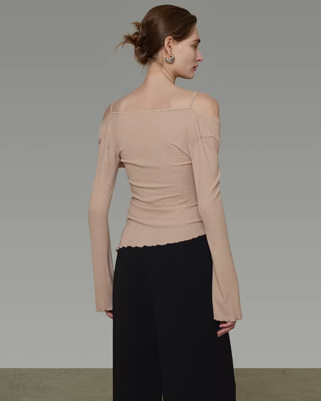 Lace-Trim Knit Top UNS0044