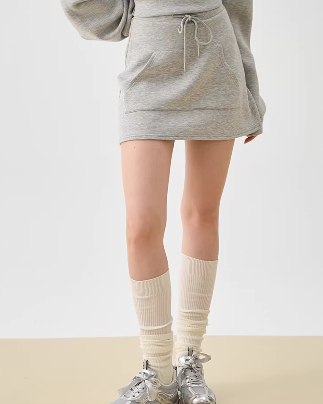 Sweatshirt Long-Sleeve Top / Mini Skirt JIU0025