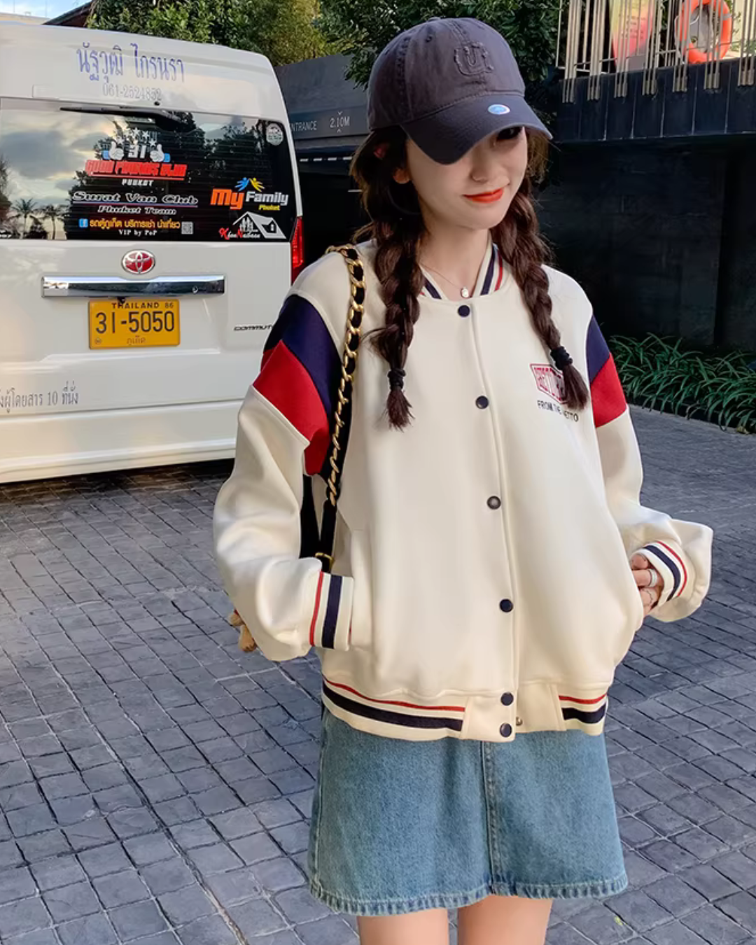 Tricolor Color Oversized Stadium Jumper QAZ0063