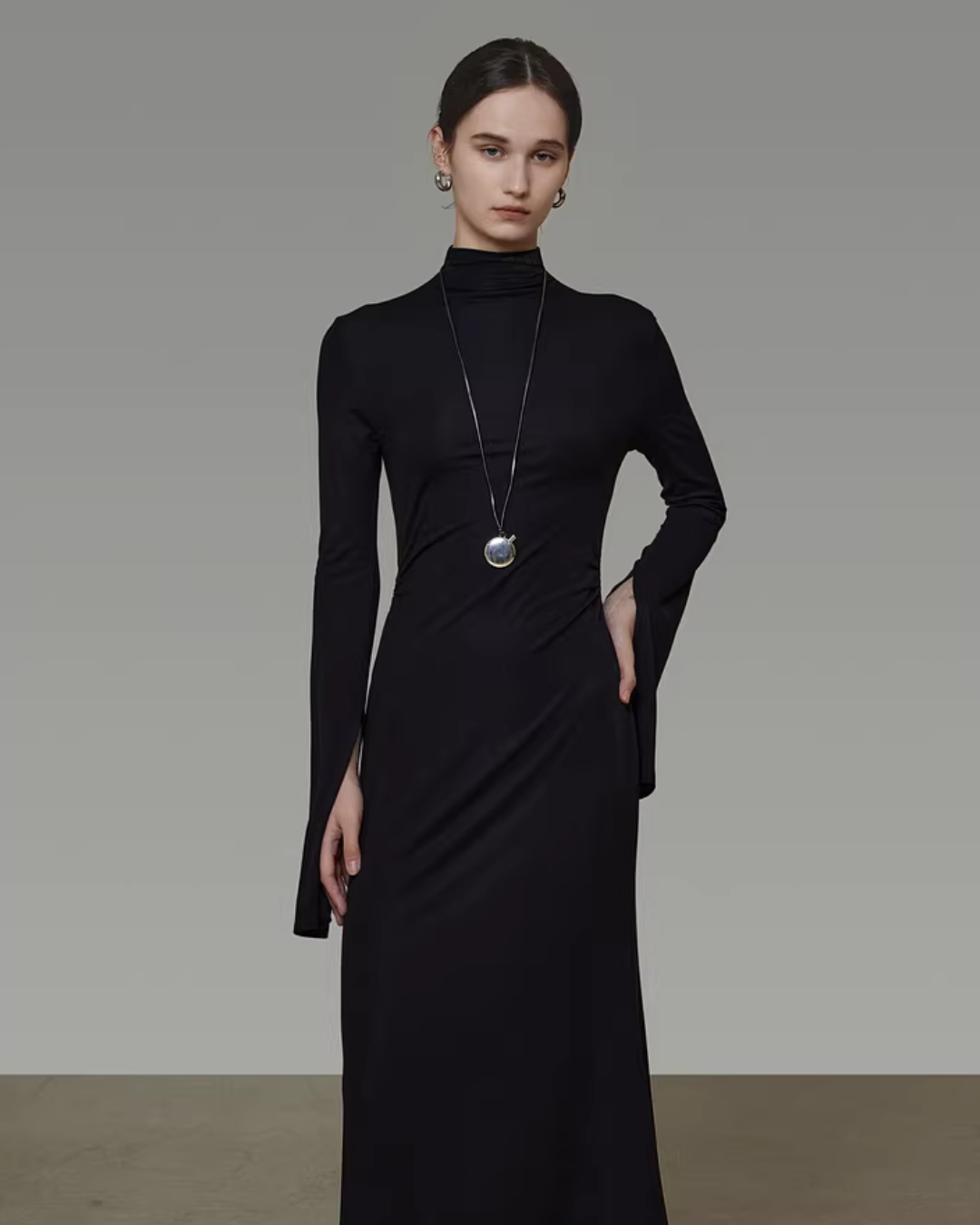 Turtleneck Slim-Fit Dress  UNS0043