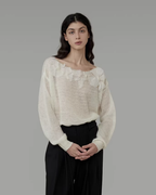 Floral Loose Long-Sleeve Top UNS0030