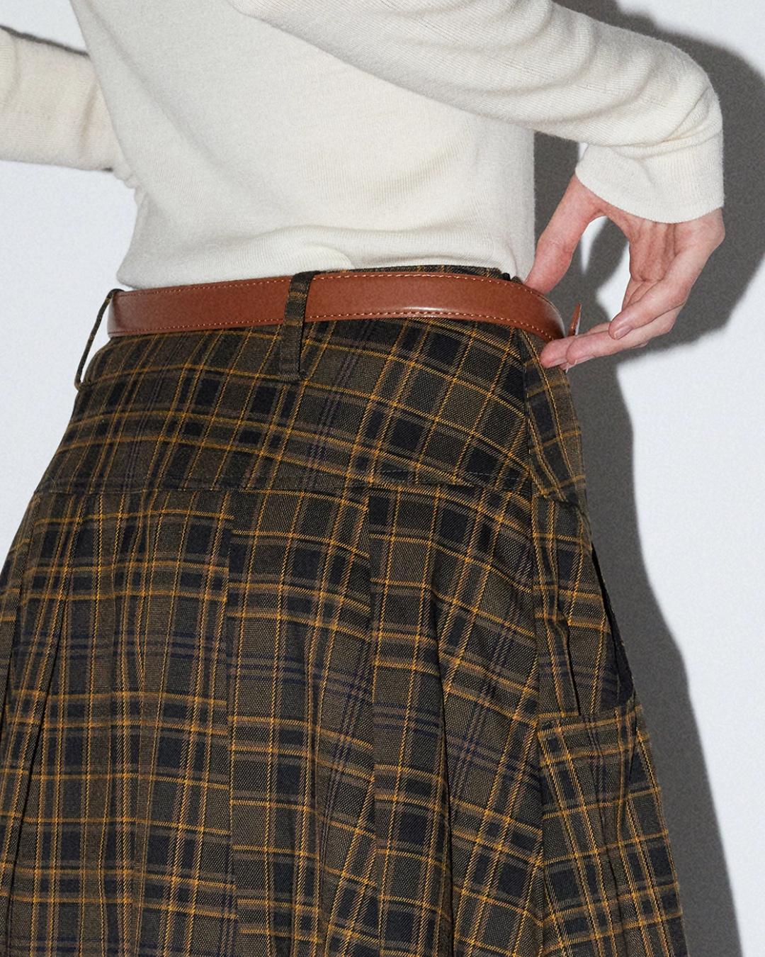 Vintage Brown Plaid Pleated Skirt MDB0004