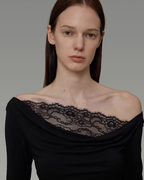 Off-Shoulder Knit Top UNS0018