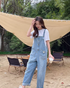 White Short-Sleeve T-Shirt / Denim Overalls QAZ0092