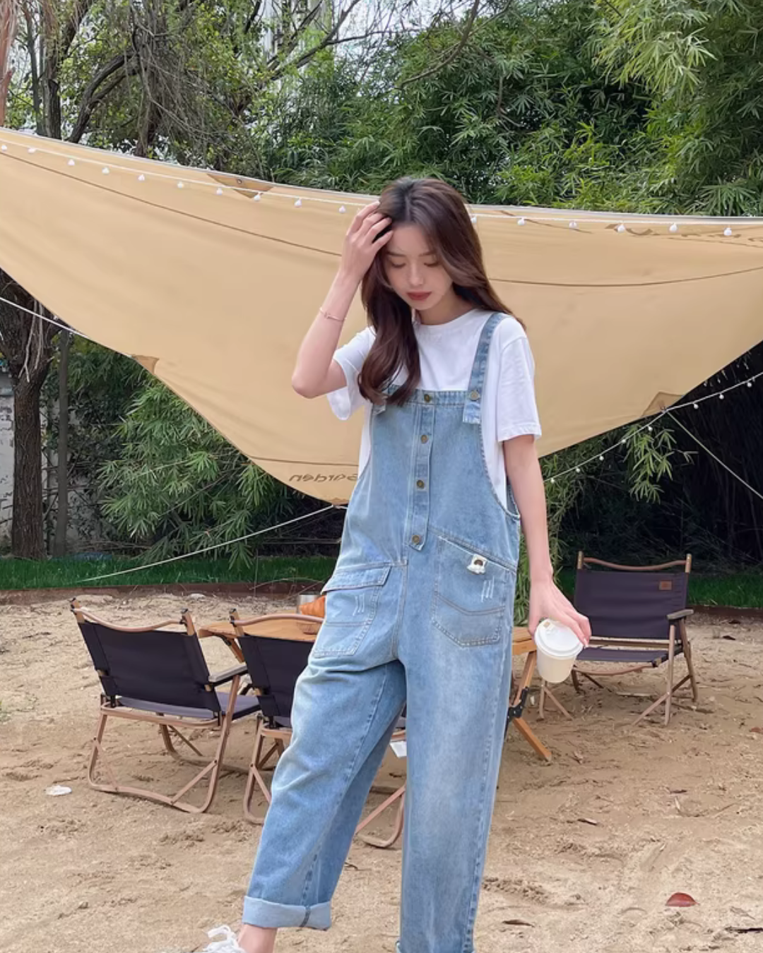 White Short-Sleeve T-Shirt / Denim Overalls QAZ0092