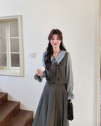 Classic Ribbon Vest / Pleated Skirt / Puff Sleeve Blouse QAZ0051