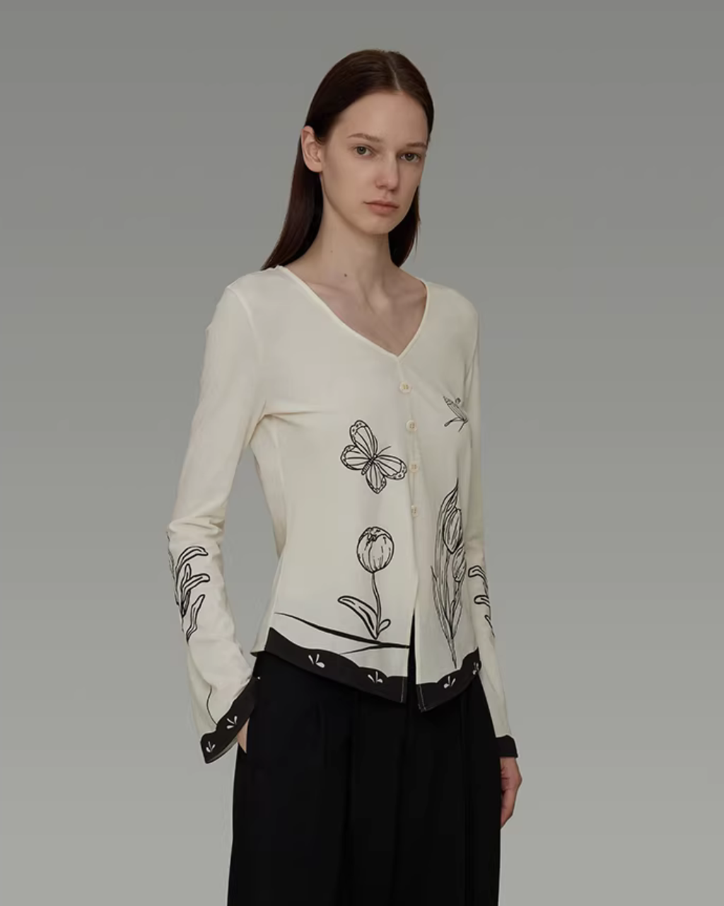 V-Neck Hand-Paint Long Sleeve Top UNS0034