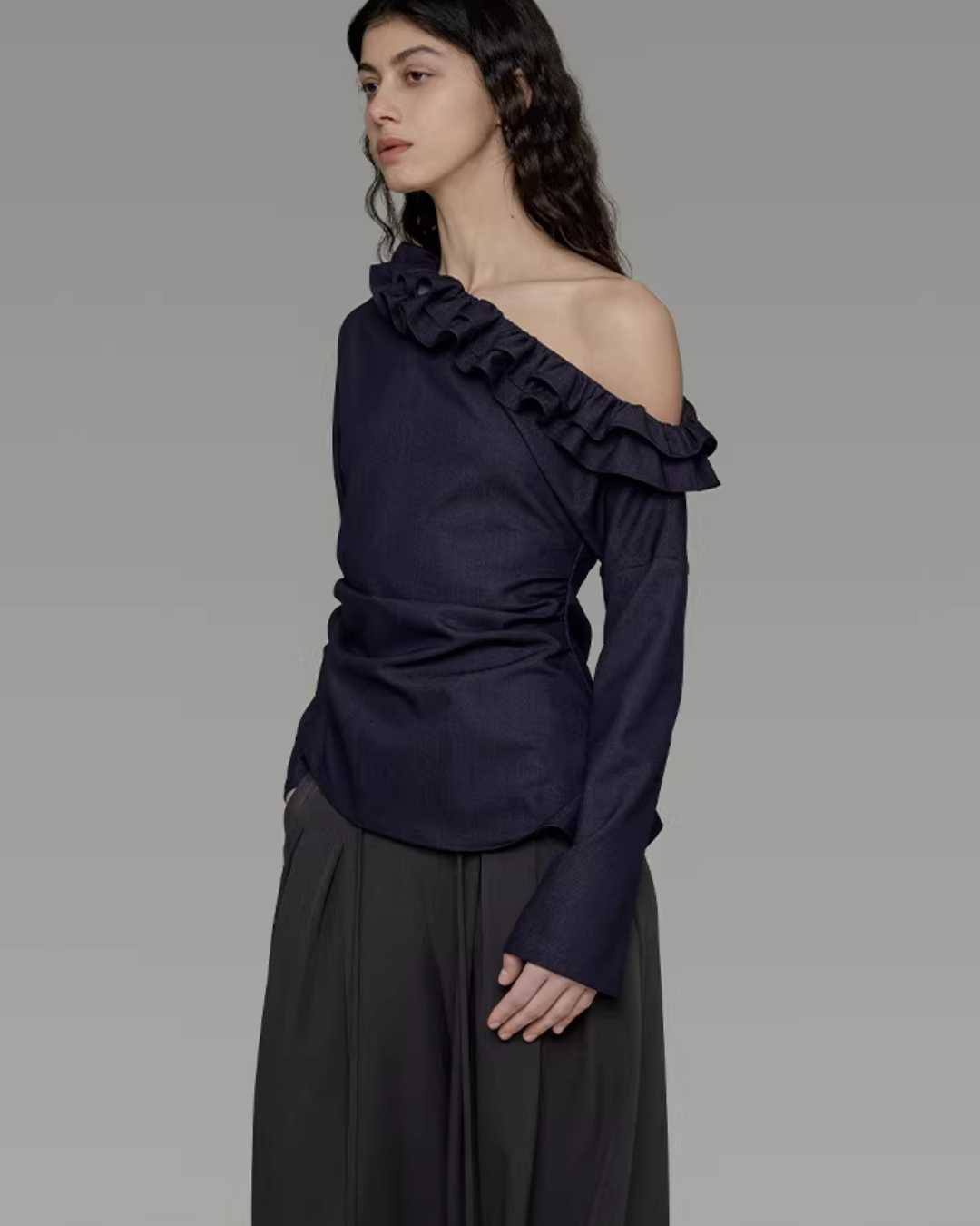 Lace Collar Off-Shoulder Top UNS0021