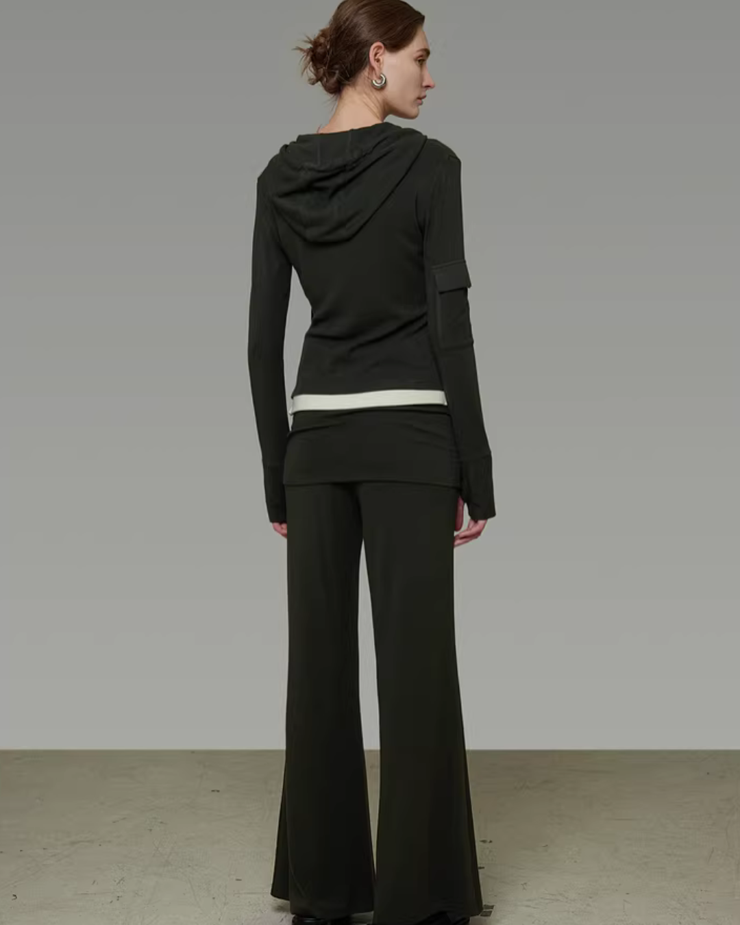 V-Neck Hooded Top / Casual Pants Set UNS0051