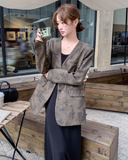 Bleached Effect Suit Jacket / Black Fringed Dress QAZ0004