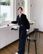 Knee-Neck Sweat Tops / Wide Pants QAZ0033