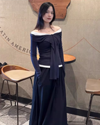 Off-Shoulder Knit Top UNS0025