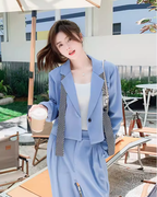 Cropped-Length Jacket / Tuck Wide Pants QAZ0067