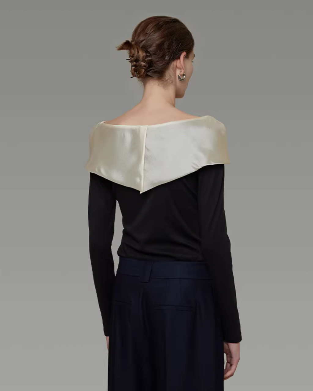 Satin Panel Off-Shoulder Knit UNS0037