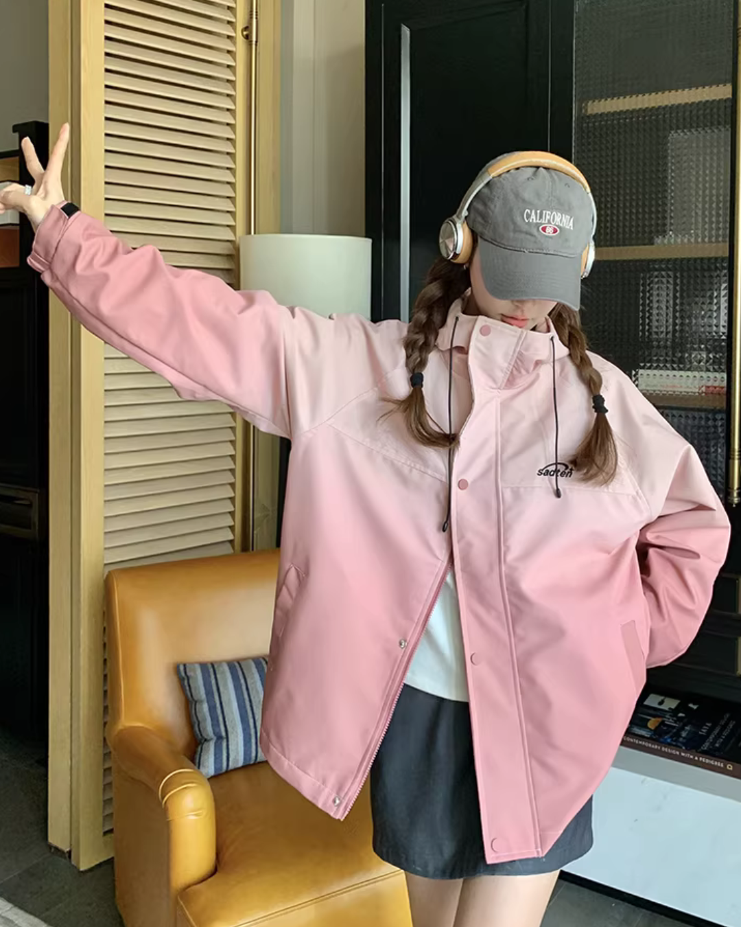 Pink Gradient Windbreaker QAZ0022