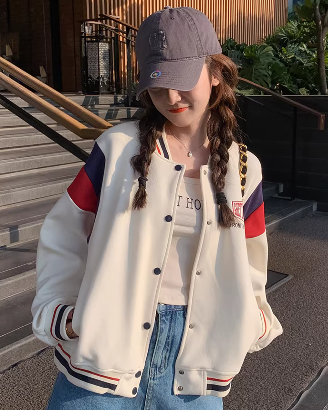 Tricolor Color Oversized Stadium Jumper QAZ0063
