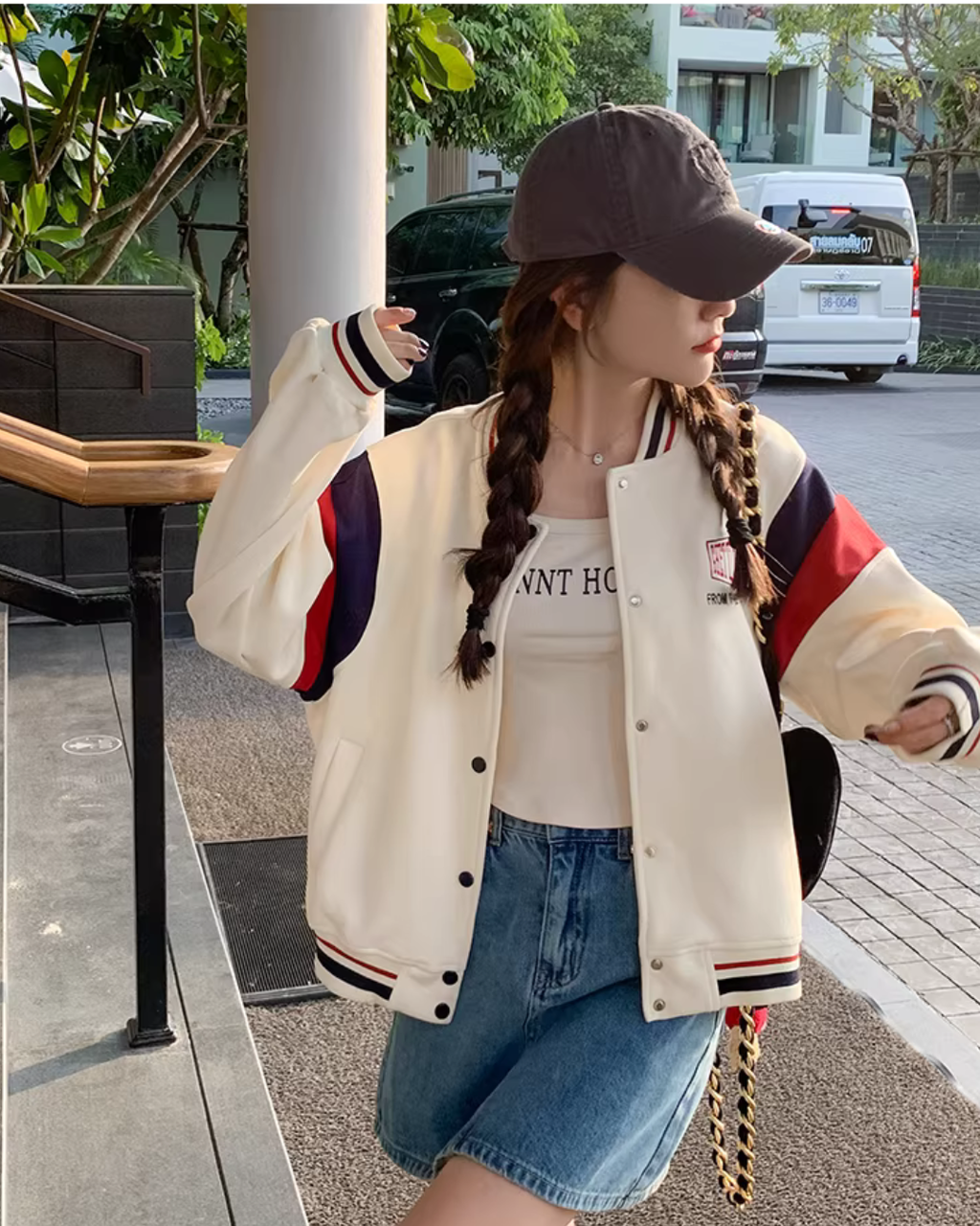 Tricolor Color Oversized Stadium Jumper QAZ0063