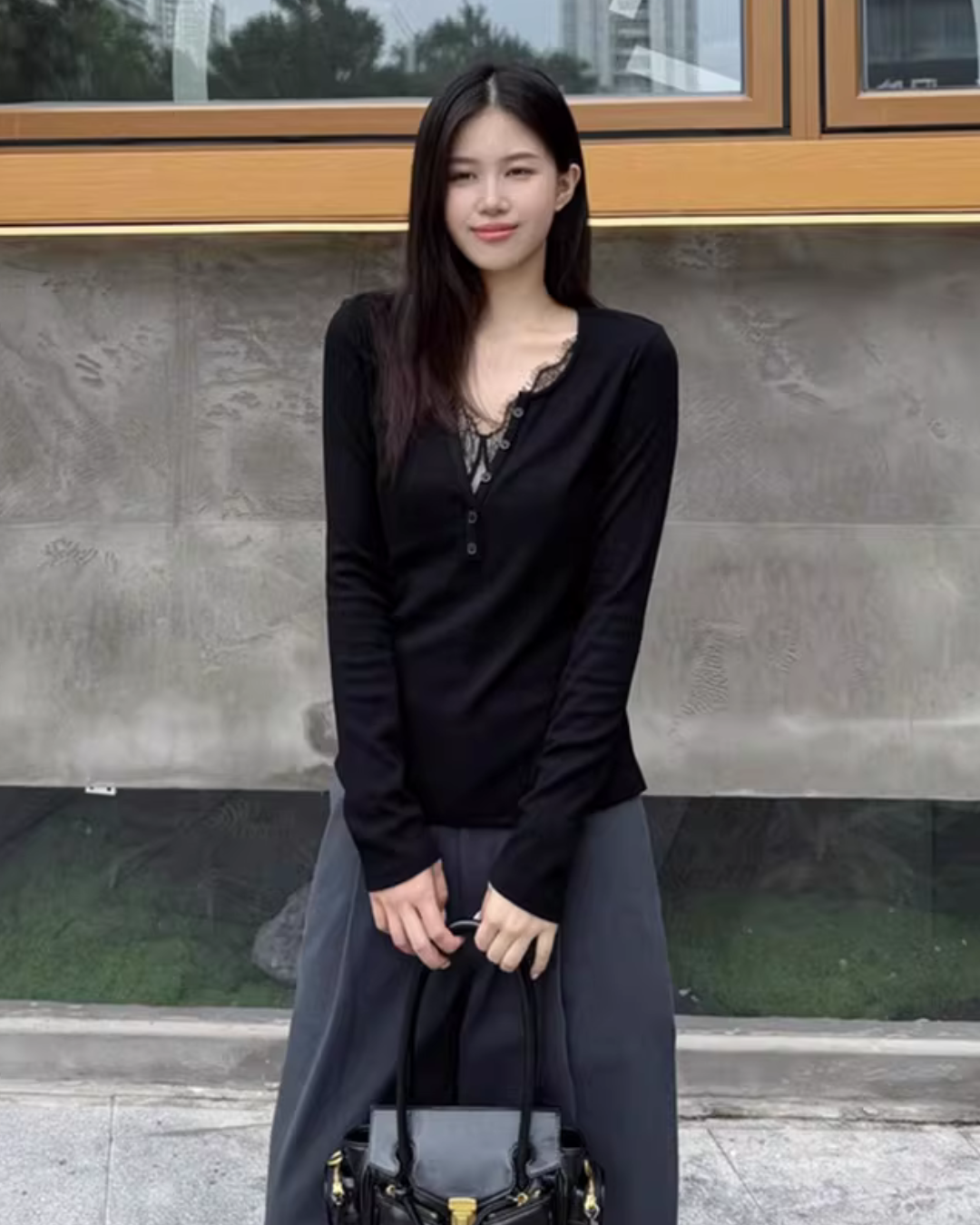 V-Neck Lace Slim Knit UNS0016