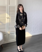 Velvet Long Dress / Oriental Embroidered Vest QAZ0064