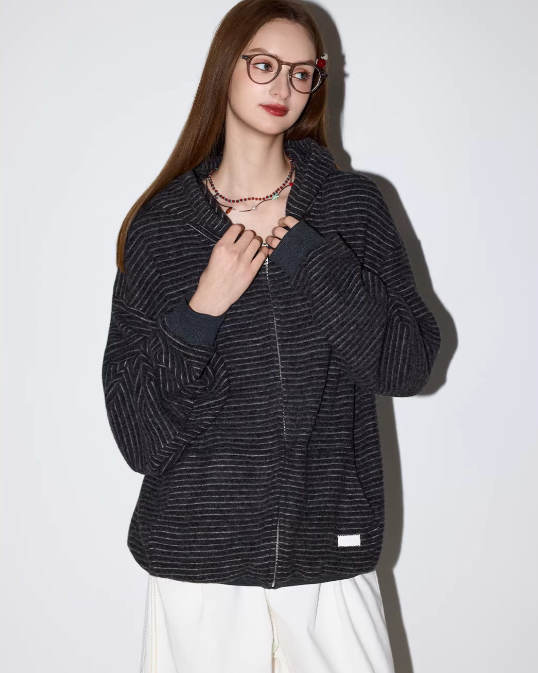 Thin Striped Zip-Up Hoodie MDB0035