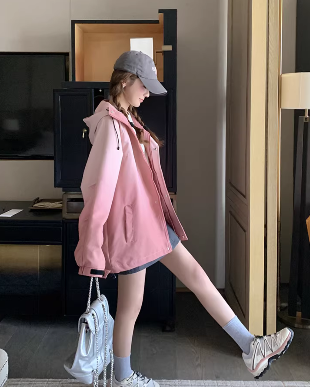Pink Gradient Windbreaker QAZ0022