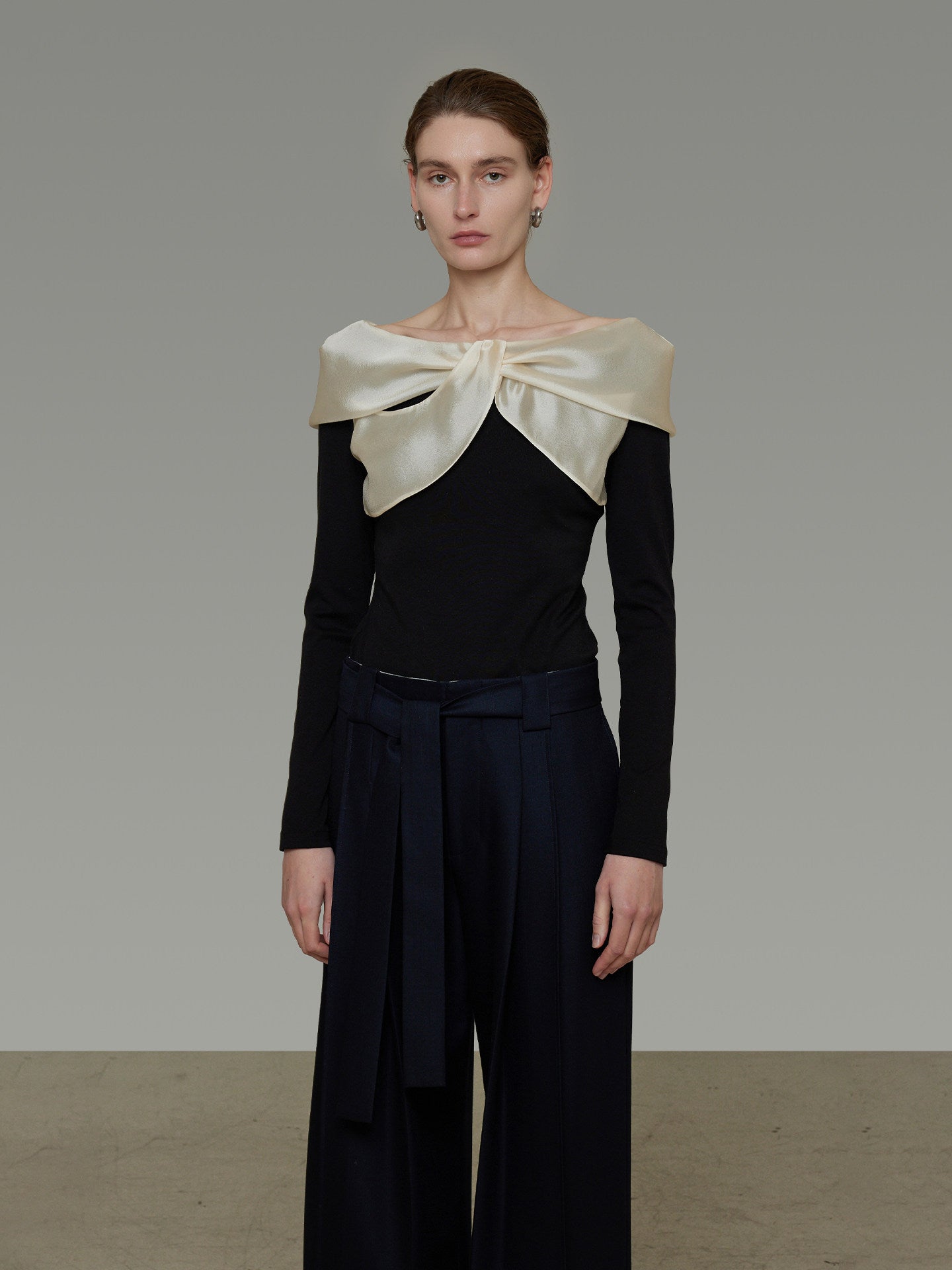 Satin Panel Off-Shoulder Knit UNS0037