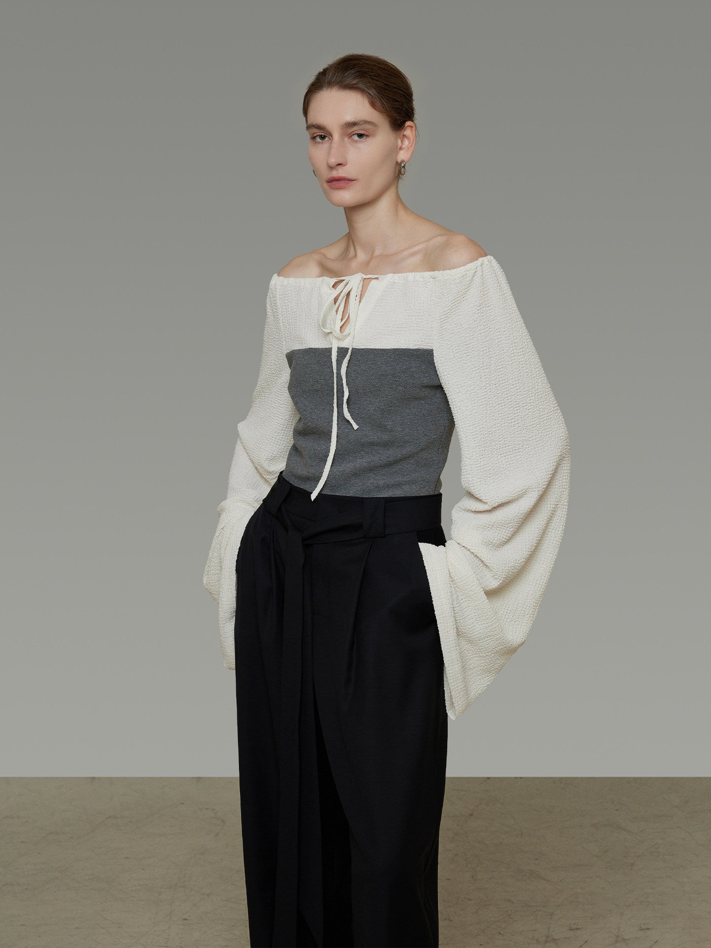 V-Neck Versatile Stylish Top UNS0033