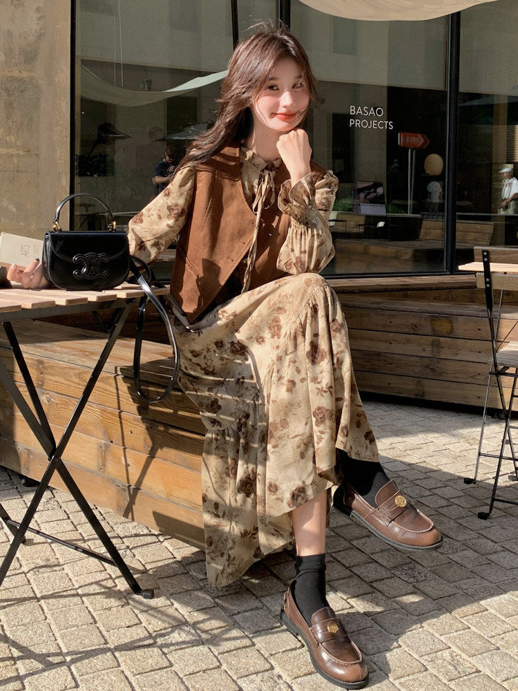 Retro Floral Long Dress / Suede Style Vest QAZ0053