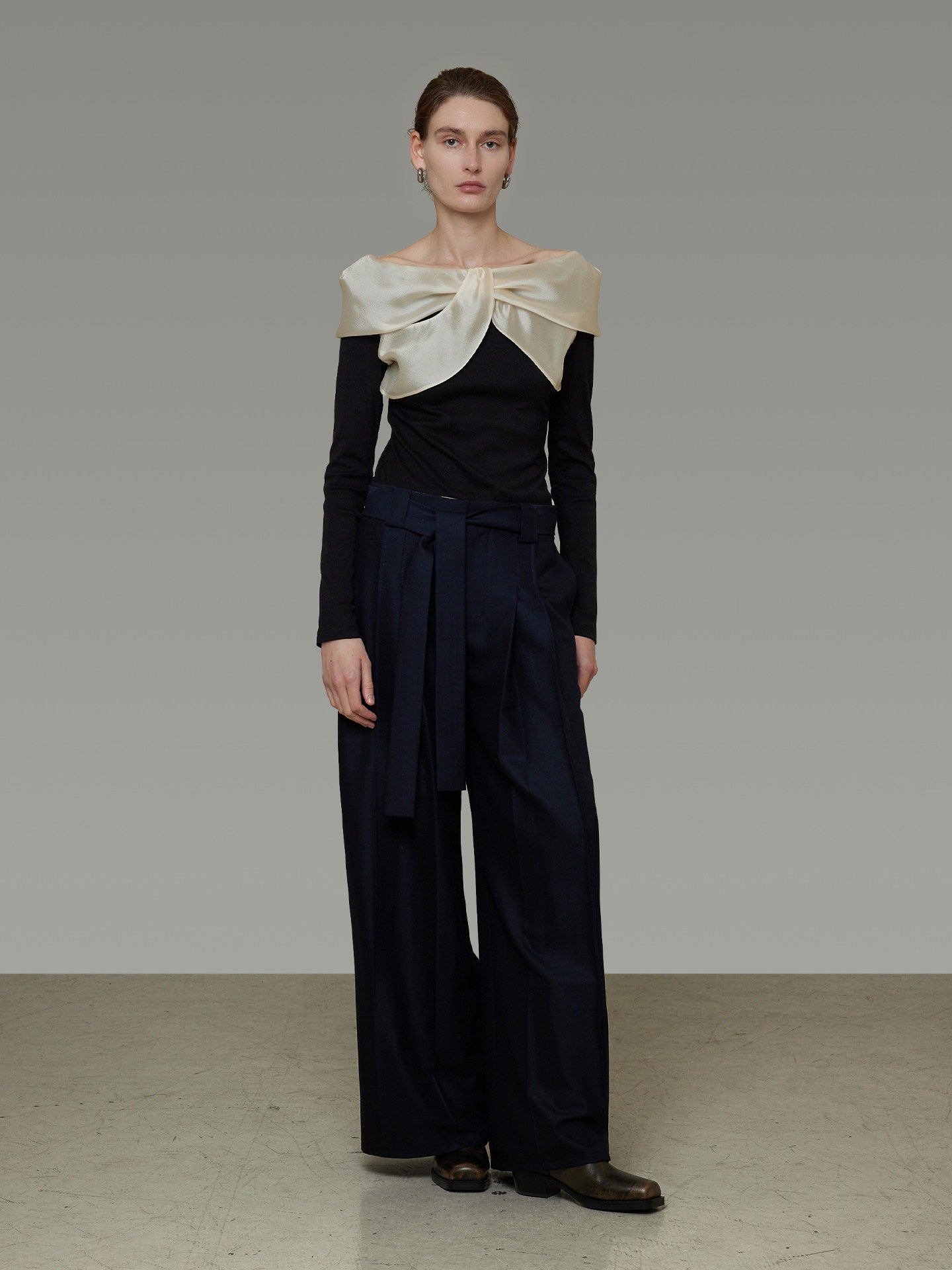 Satin Panel Off-Shoulder Knit UNS0037