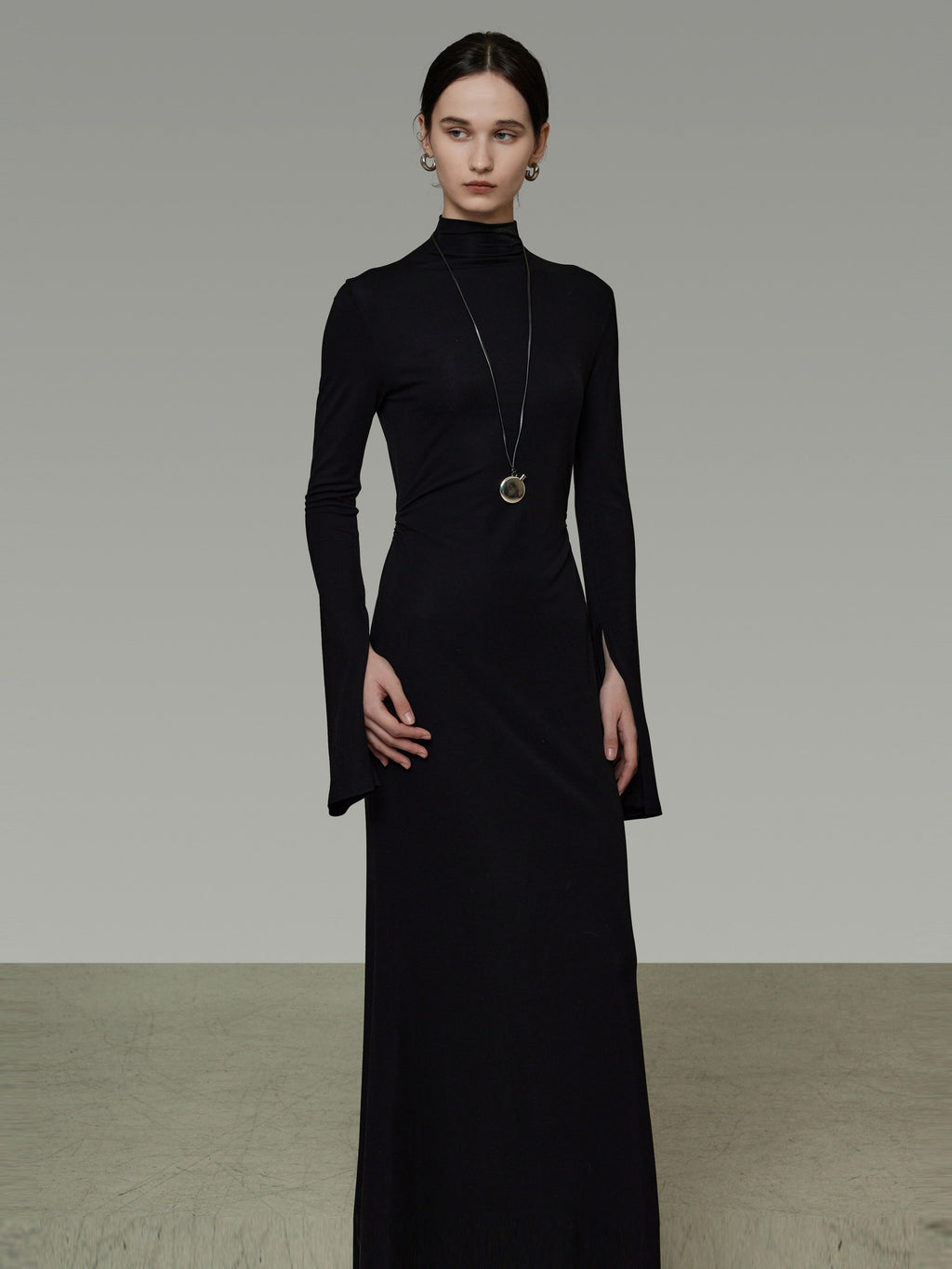 Turtleneck Slim-Fit Dress  UNS0043