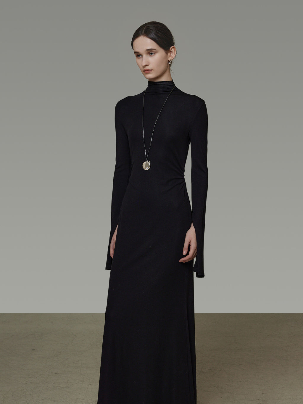 Turtleneck Slim-Fit Dress  UNS0043