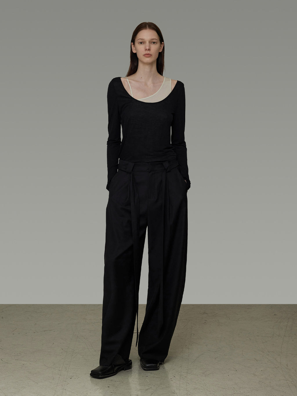 Long-Sleeve Layered Top UNS0010